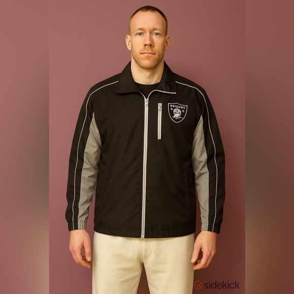 NFL Other - NFL Vintage Oakland Raiders Windbreaker Jacket – Men’s Size Large EUC
